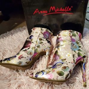 NEW Anne Michelle Boots